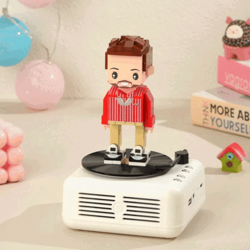 1-Personen Brick Figur mit Bluetooth-Lautsprecher – personalisierbar & mit Musikfunktion