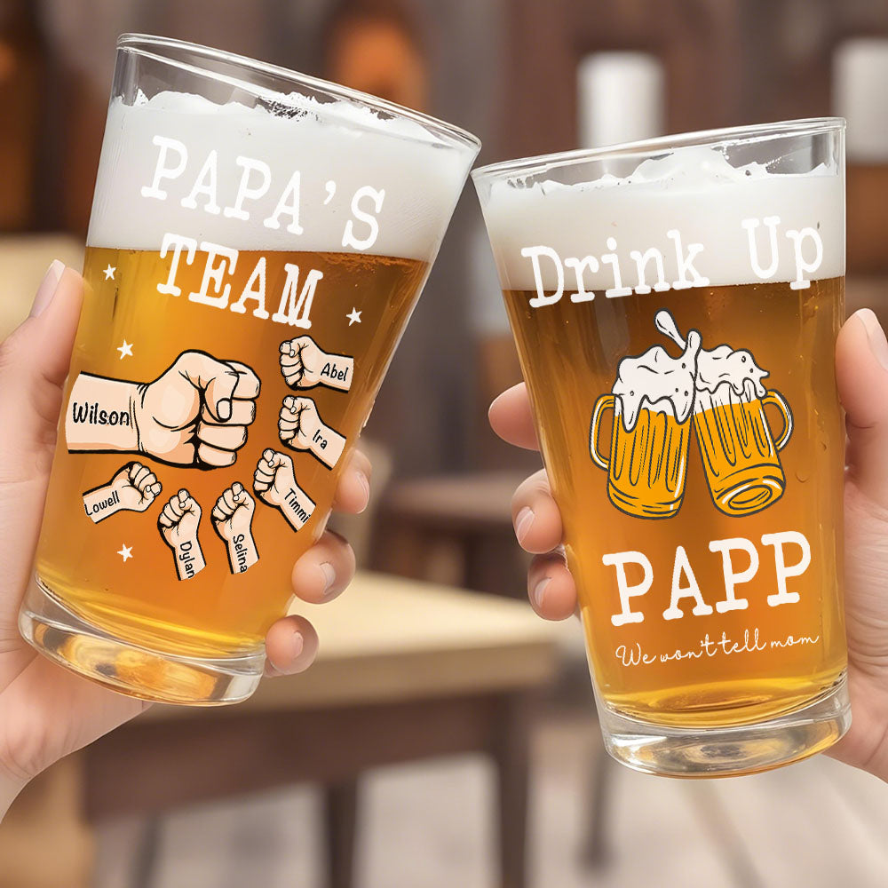 Personalisiertes Bierglas für Papa – „Drink Up Dad, We Won’t Tell Mom“