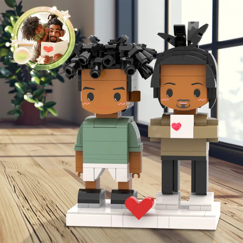 Personalisierte Bausteinfiguren für Papa und Sohn – Vollständig gestaltbare Miniaturfiguren mit Fotokopf (2 Personen)