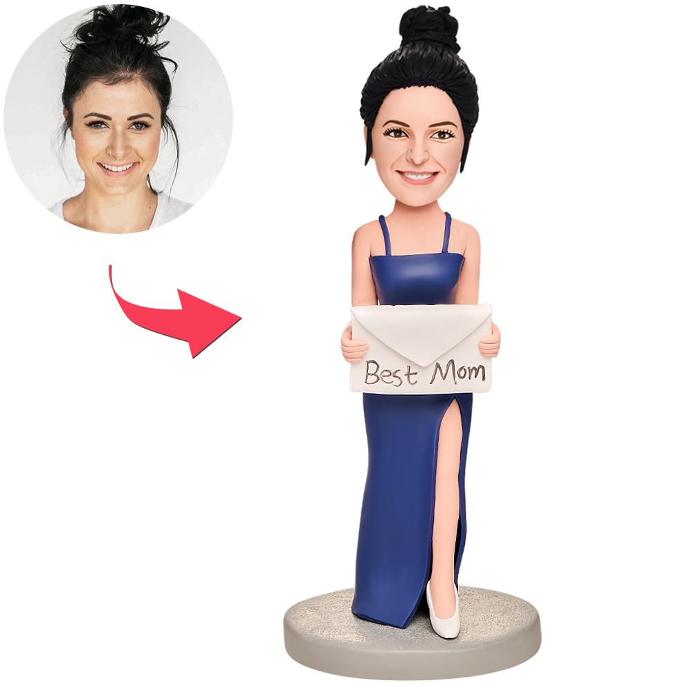 Mamá a la moda: Figura cabezona personalizada con grabado