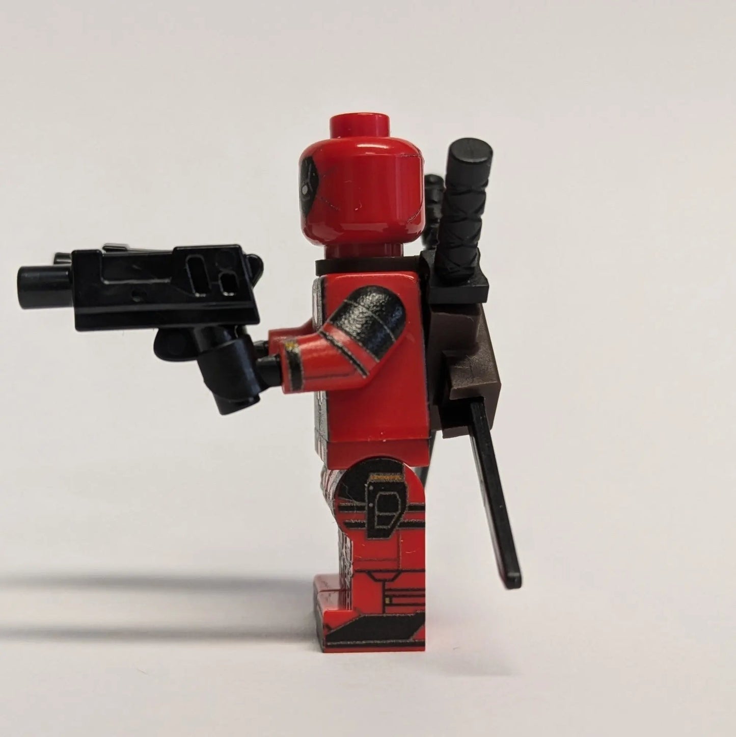 "Brickpool" minifigure by MBB-Custom