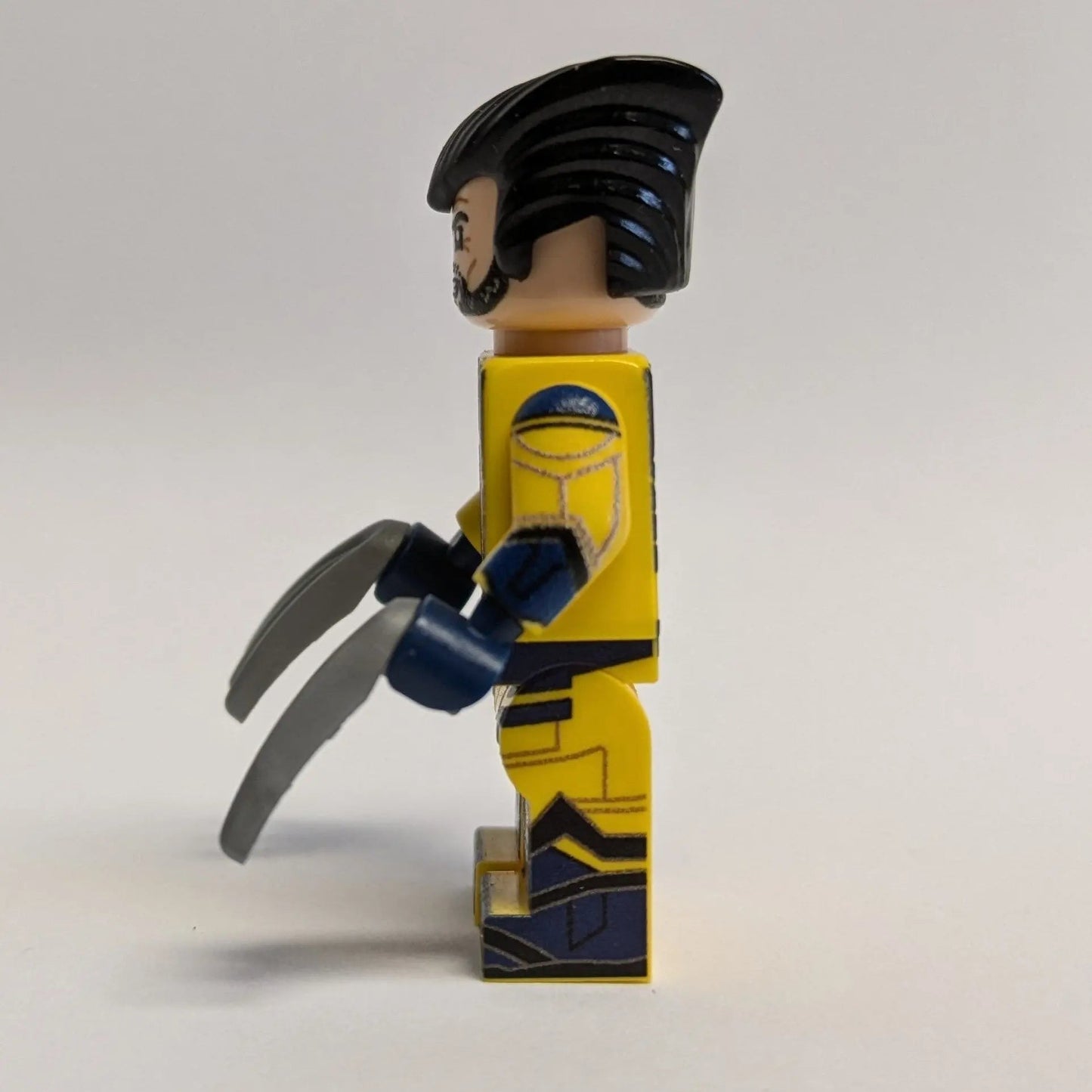 "Wolfman" minifigure by MBB-Custom