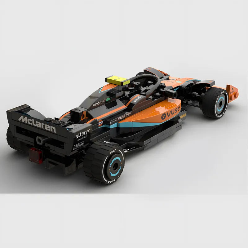 McLaren MCL36: un coche de carreras de Fórmula 1 hecho con ladrillos entrelazados