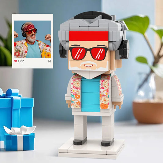 Personalized building block figure – Full-body figure made from small interlocking bricks – Unique gift for dad