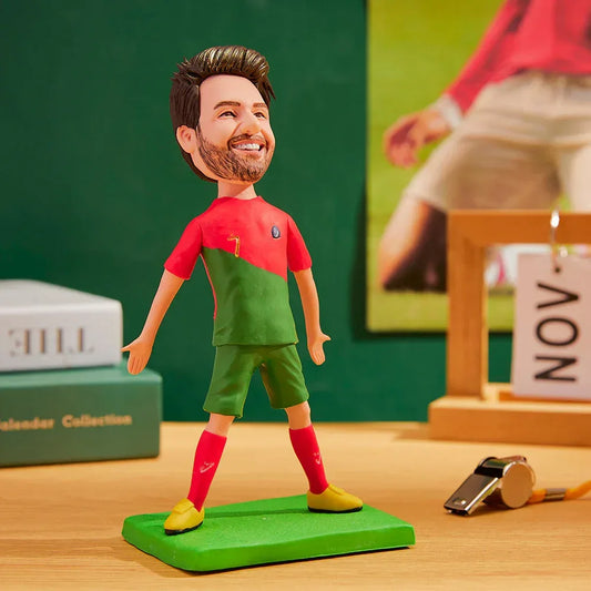 ForeverFig Personalisierte Wackelkopf-Figur Fußball – Portugal Edition mit Gravur - ForeverFig