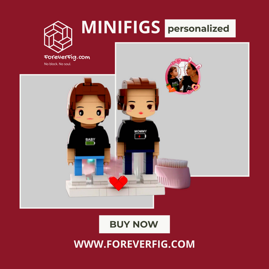 Mom &amp; Child in Matching Outfits – “Battery Low” – Personalized Building Block Figures (2 People)