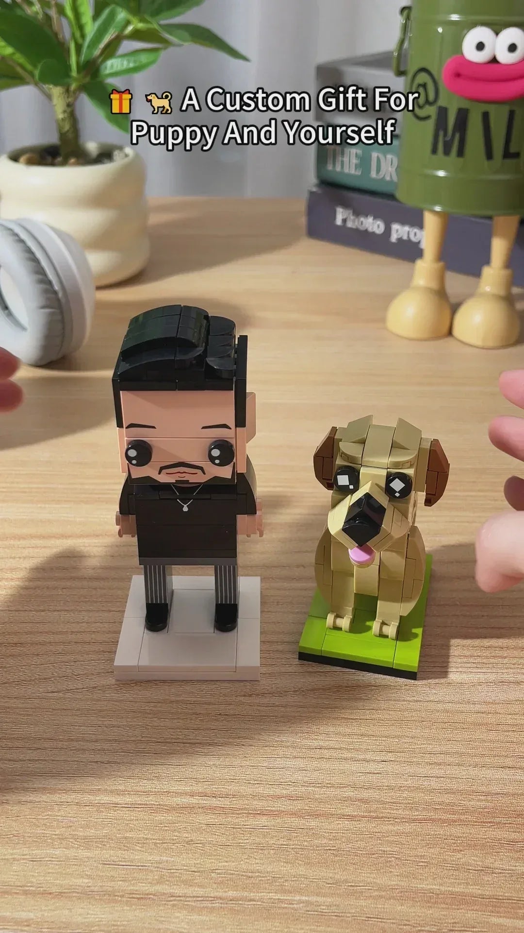 ForeverFig – Personalisierte Bausteinfiguren mit 1 Person und 2 Hunden - ForeverFig