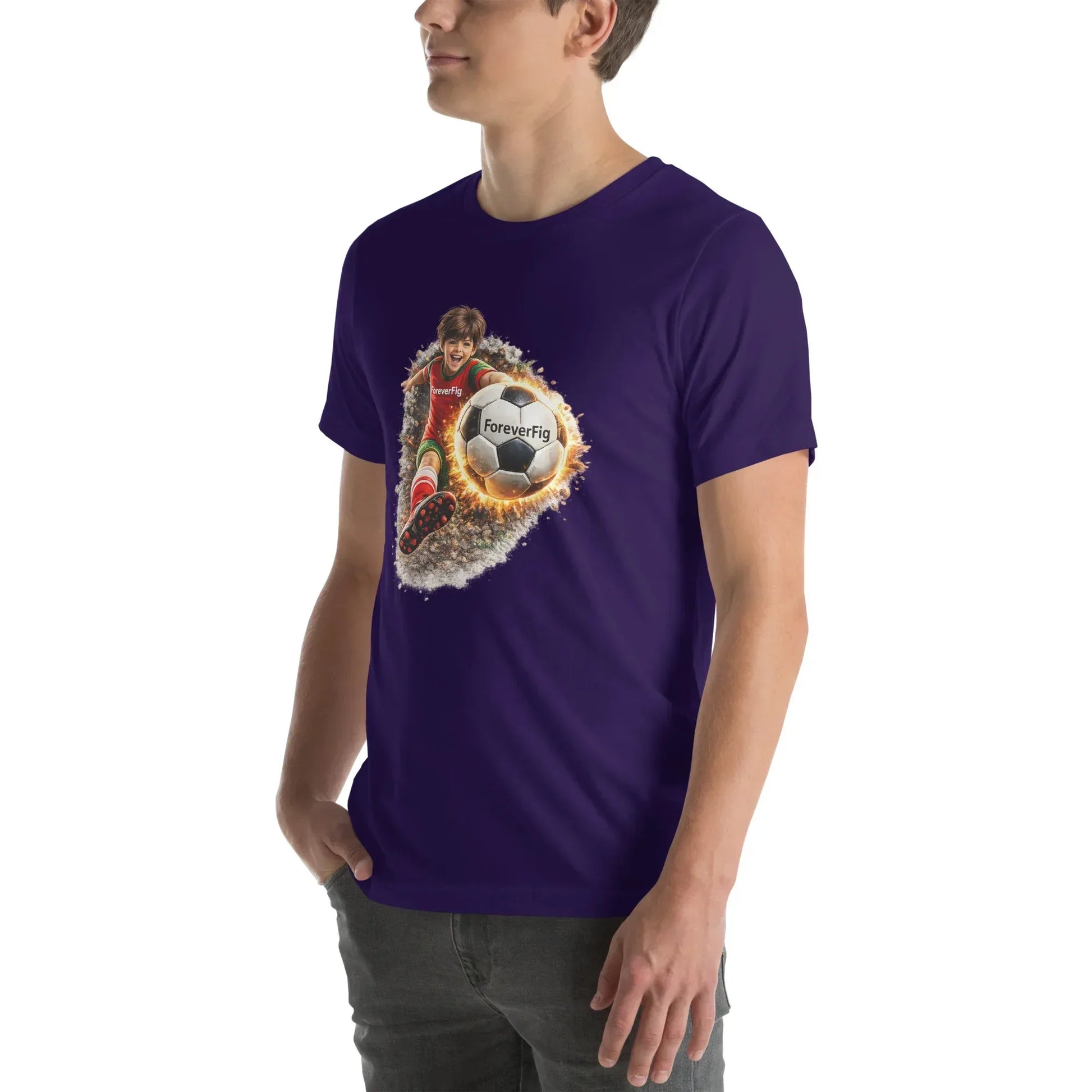 ForeverFig personalisiertes Fußball T-Shirt – der Ball fliegt durch den Körper - ForeverFig